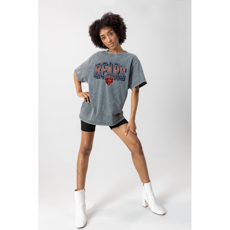 CHICAGO BEARS Peak Performance Oversized Crewneck Tee