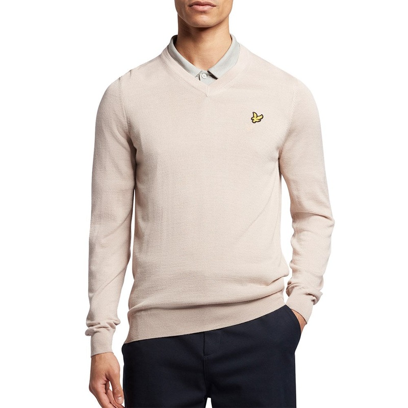 Lyle & Scott Golf Merino Blend V Neck Pullover – Pink Taupe