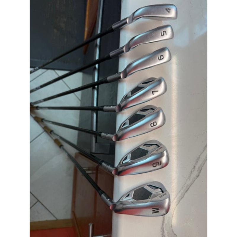 Men’s Ping G430 Right Handed Iron Set Regular Flex Graphite Shaft (Used)