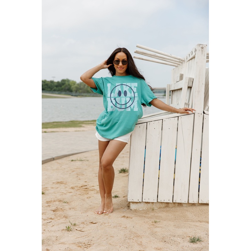 ALL SMILES AT THE LAKE GARMENT DYED BOYFRIEND TEE IN GREEN