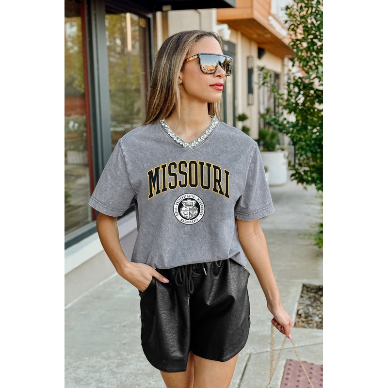 MISSOURI TIGERS ICONIC EDGE RHINESTONE TRIM V-NECK TEE