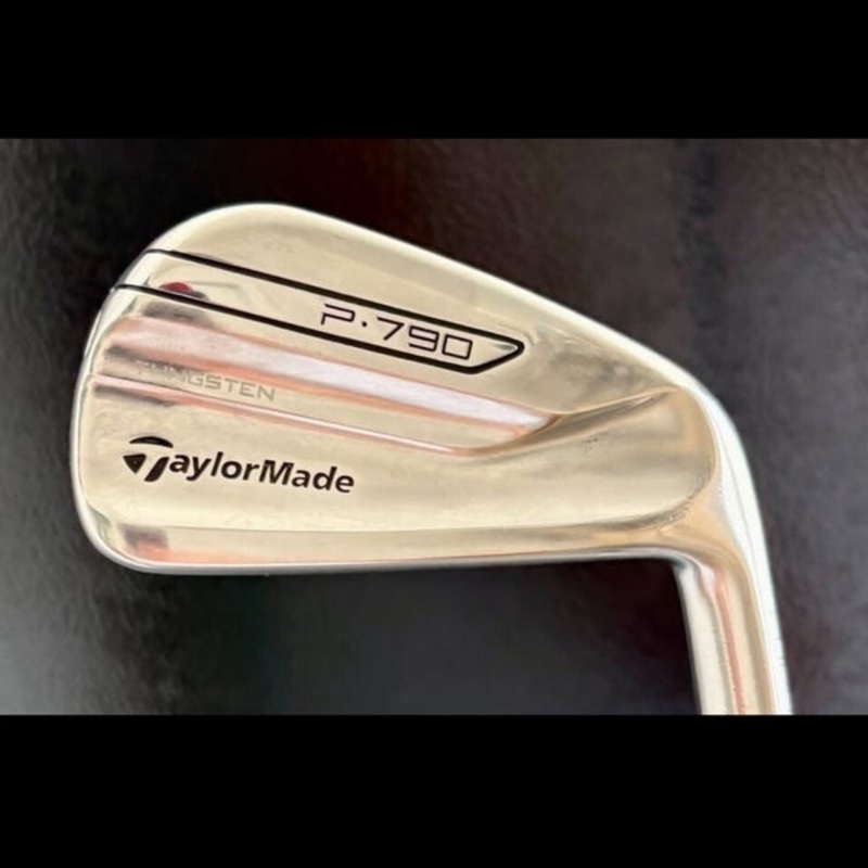 TAYLORMADE P790 2017 4 IRON