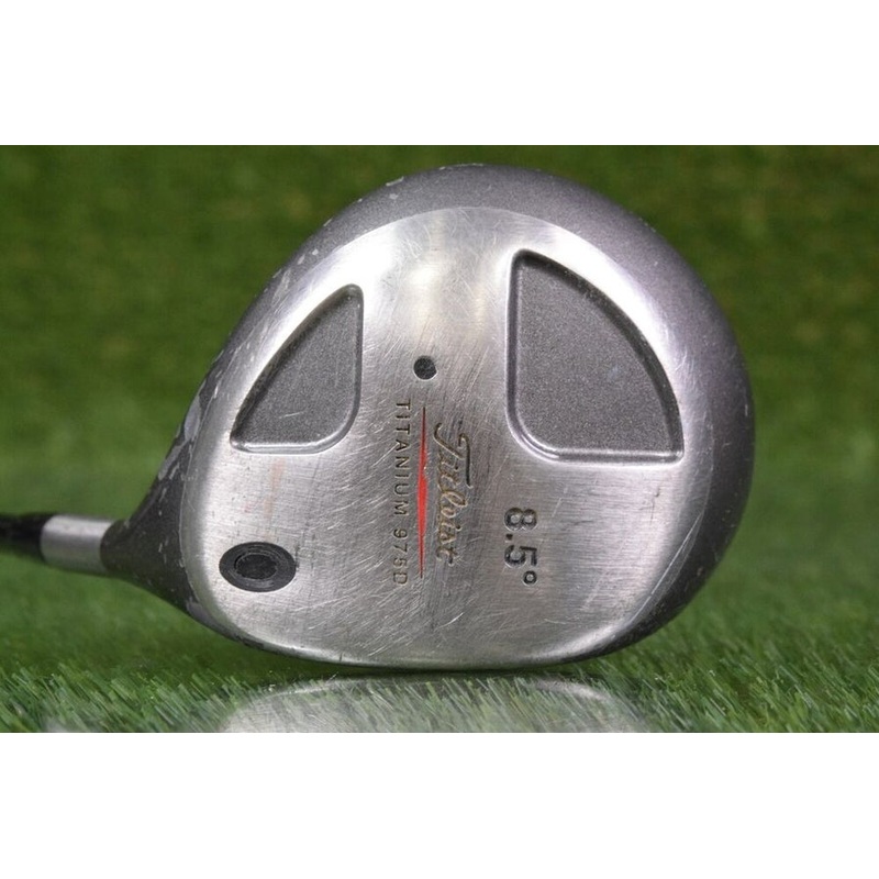 TITLEIST TITANIUM 975D 8.5 DRIVER W/ FENWICK ? FLEX GRAPHITE SHAFT