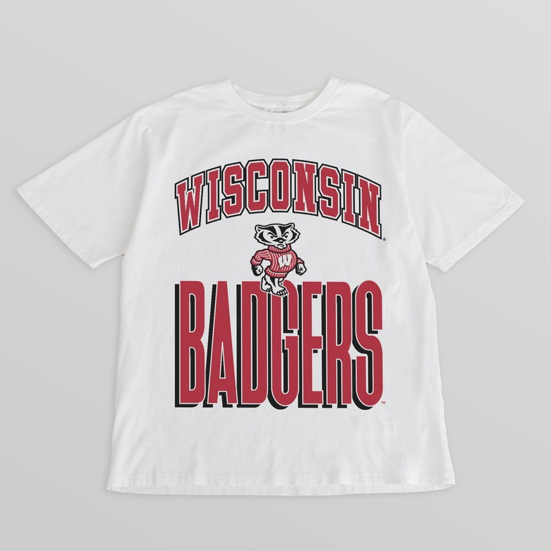 WISCONSIN BADGERS FIERCE FOCUS WASHED RELAXED FIT TEE