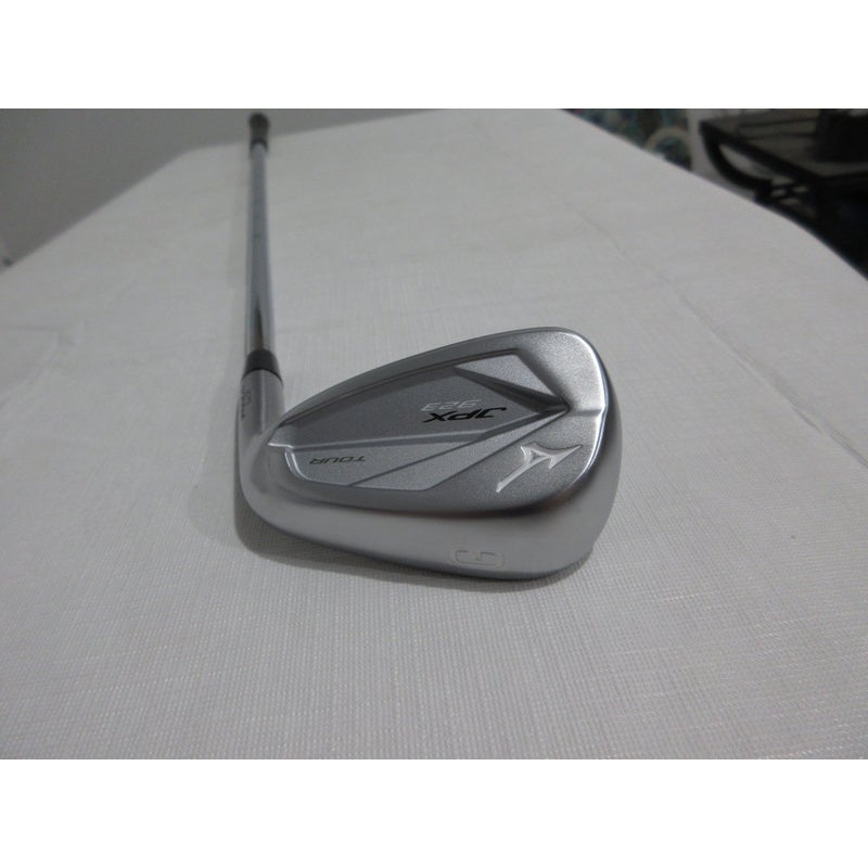Mizuno JPX-923 Tour Gap Wedge GW – 51* – DG 120 S300 Stiff Flex Steel – NEW