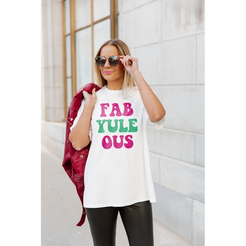 FABULOUS CHRISTMAS OVERSIZED VINTAGE WASH TEE IN IVORY